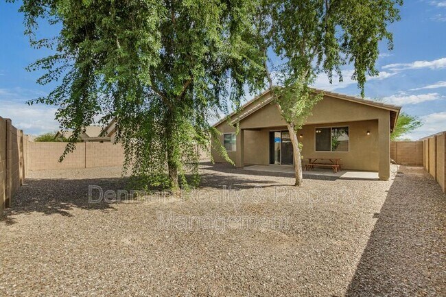 Building Photo - 1154 W Stephanie Ln