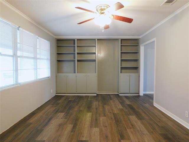 Building Photo - 1106 Frame St