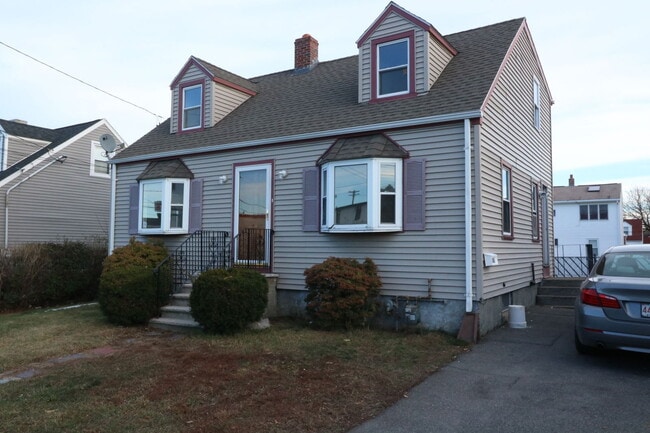 Building Photo - 141 Derby Rd