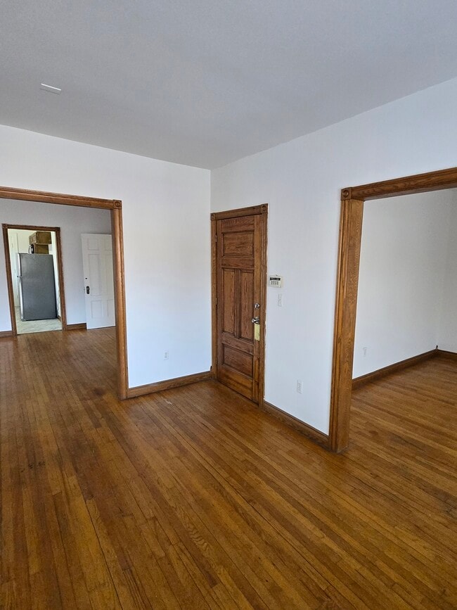 Building Photo - 4235 Trumbull