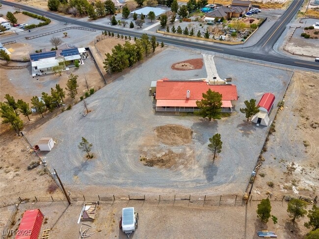 Building Photo - 1800 Red Rock Dr