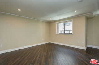 Building Photo - 1211 9th St