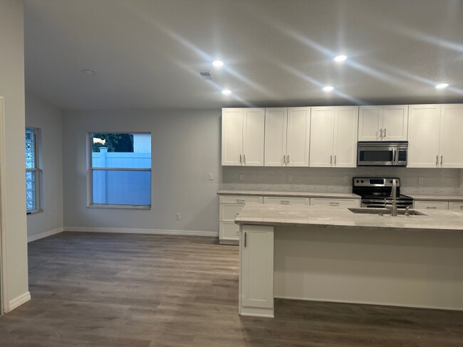 Building Photo - 321 Tavernier Dr