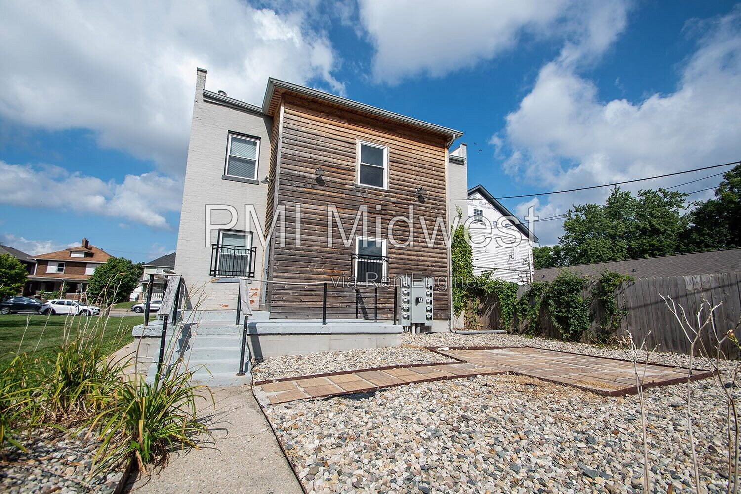 Building Photo - 2029 N College Ave