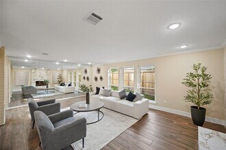 Building Photo - 11804 Westmere Dr