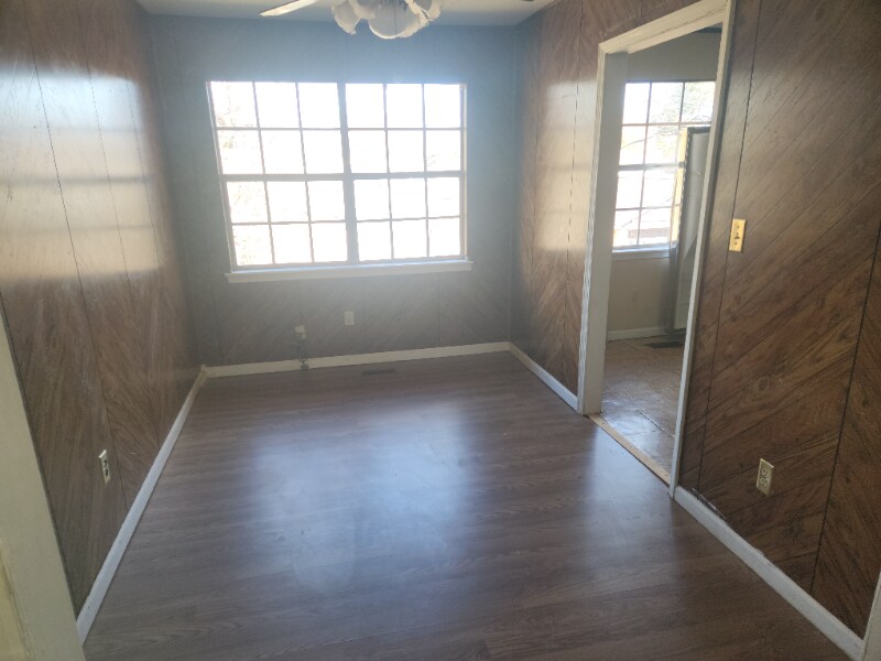 Building Photo - 1141 15th Way SW