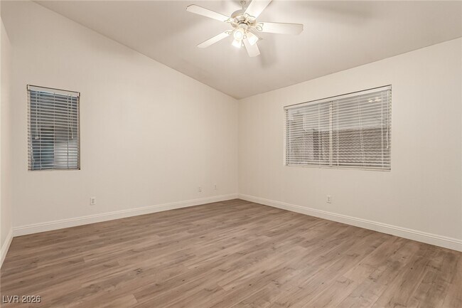 Building Photo - 3741 Grand Viewpoint Ct