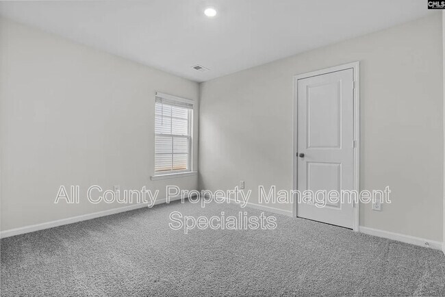 Building Photo - 21 Yellow Kelp Ct