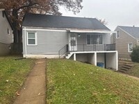 Building Photo - Charming 4bed/2Bath