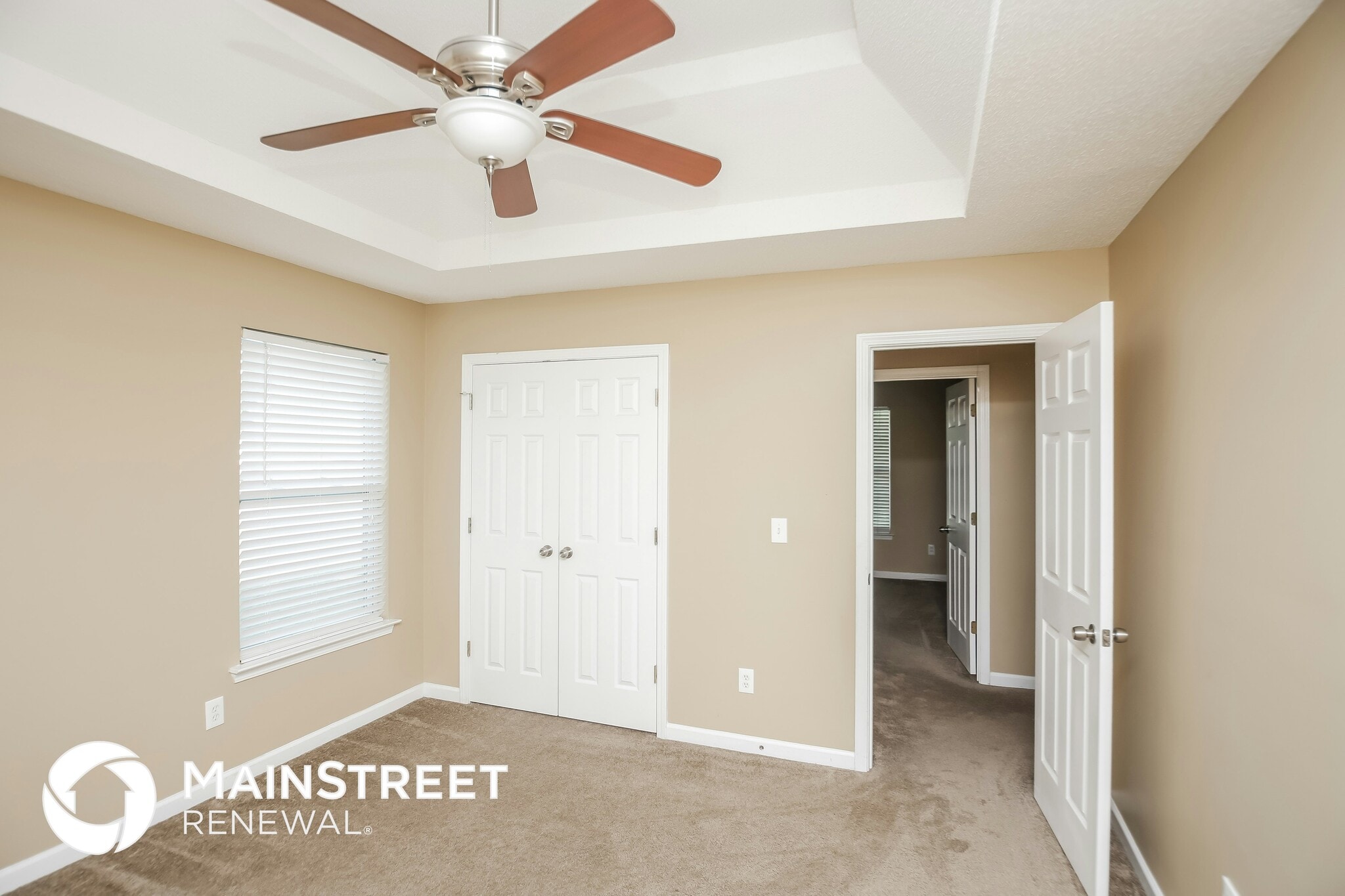 Building Photo - 2002 Reflective Waters Rd