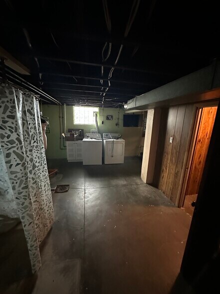 Building Photo - 2203 Wrocklage Ave
