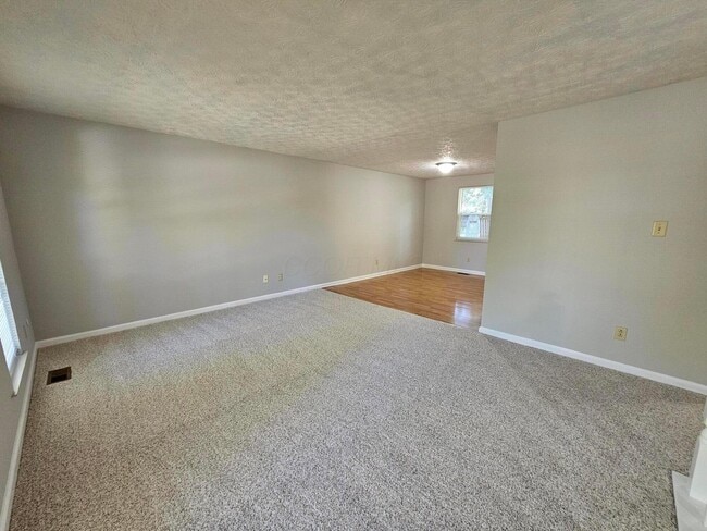 Building Photo - 5316 Predmore Pl