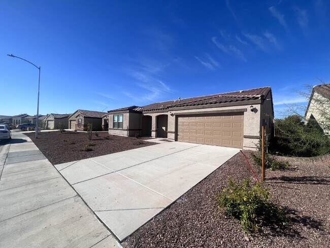 Building Photo - New Build Casa Grande home available for i...