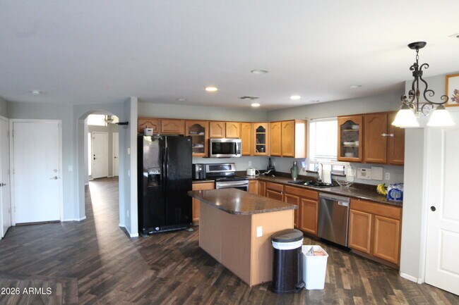 Building Photo - 38103 N Bonnie Ln