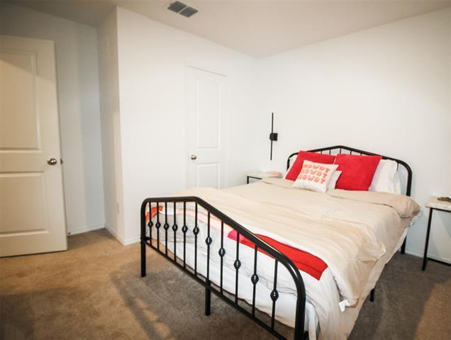 Building Photo - 15104 Bull Wagon Wy