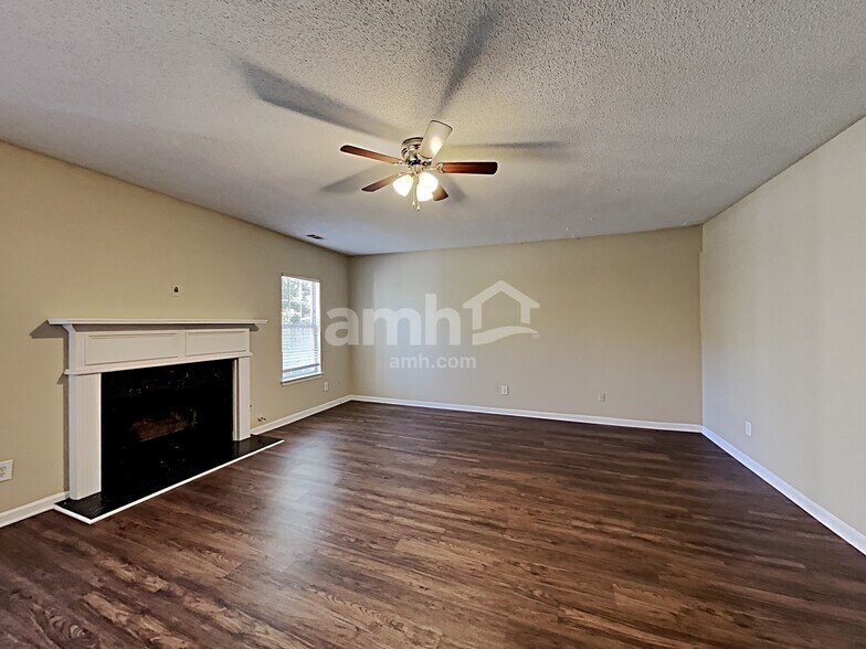 Building Photo - 4760 Duration Ct