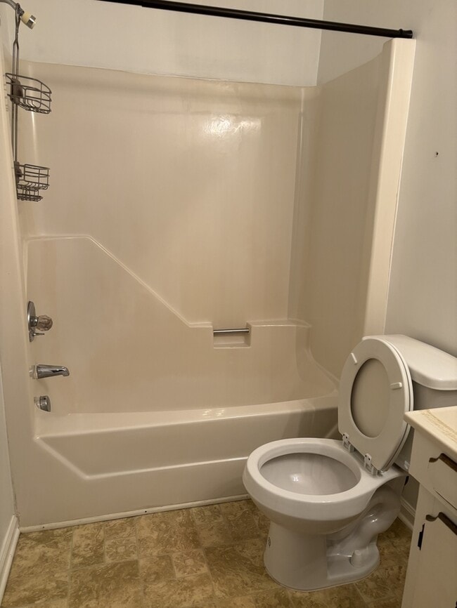 Building Photo - 408 W Harnett St