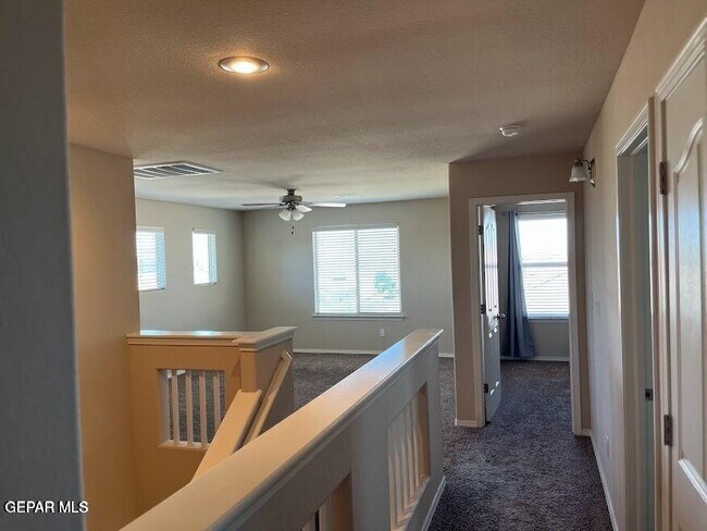 Building Photo - 7561 Red Cedar Dr