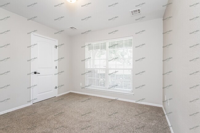 Building Photo - 13688 S 86th E Ave