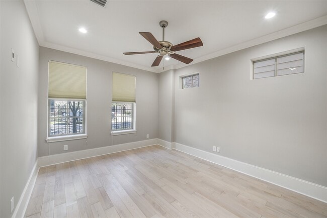 Building Photo - 1618 Rosewood St