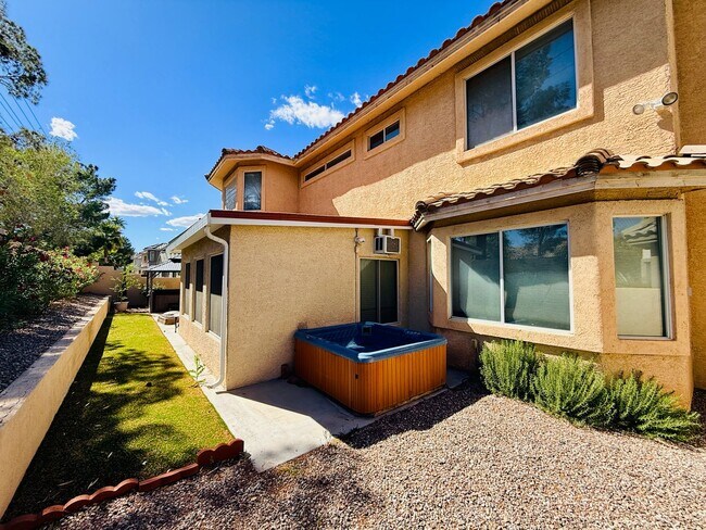 Building Photo - Partially furnished-Lovely 5 bedroom, 3 bath home in Legacy Master Series Community! $500 off fir...
