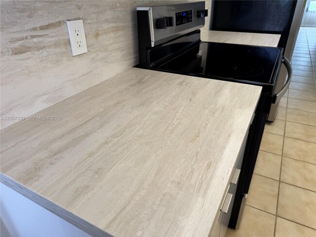 Building Photo - 12501 SW 14th St