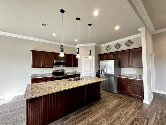 Building Photo - 10036 Dunleith Lp