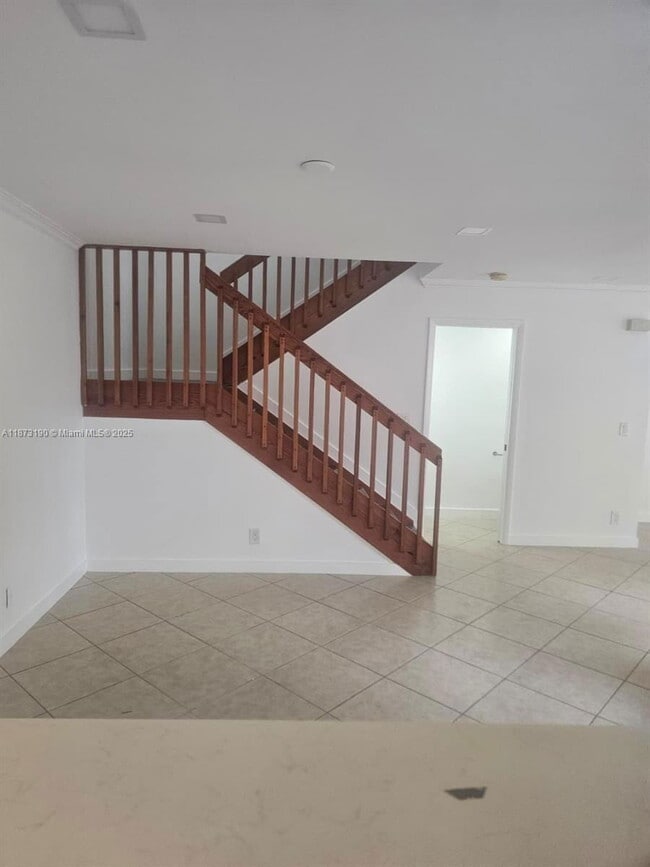 Building Photo - 11047 Longboat Dr