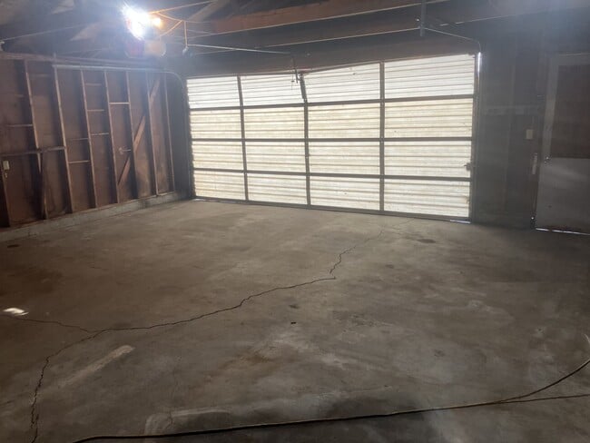 Building Photo - 1013 W Decatur St