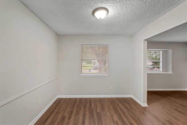 Building Photo - 12202 Cape Hyannis Dr