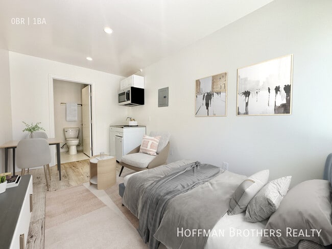 Building Photo - 11955 Rochester Ave