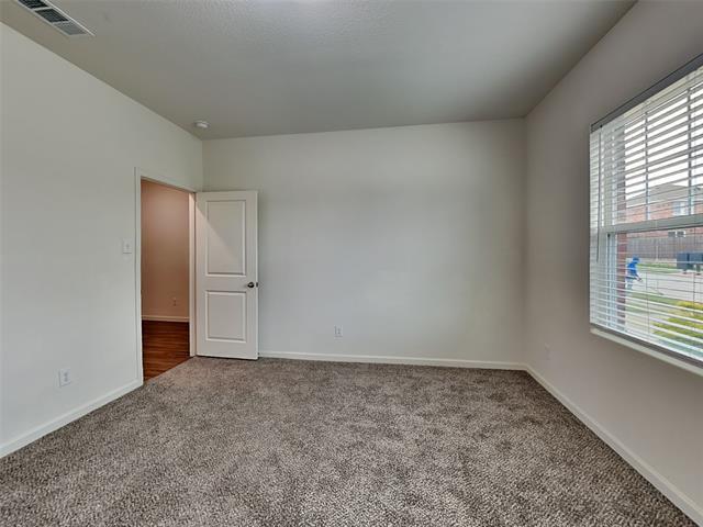 Building Photo - 204 Gypsum Ln