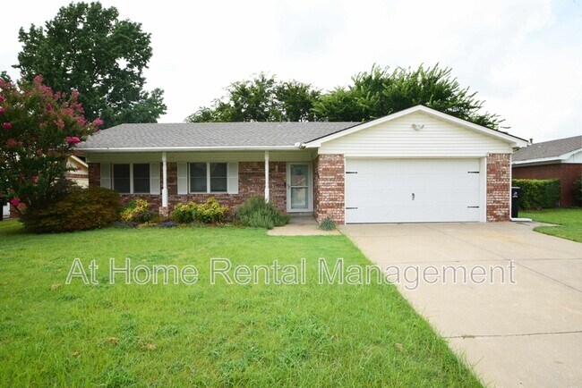 Primary Photo - 1608 S 1st Pl