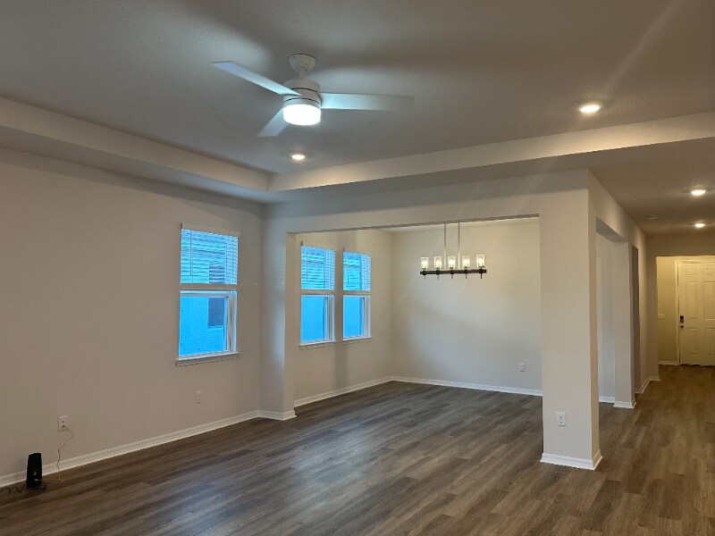 Building Photo - 16026 10th Ave E