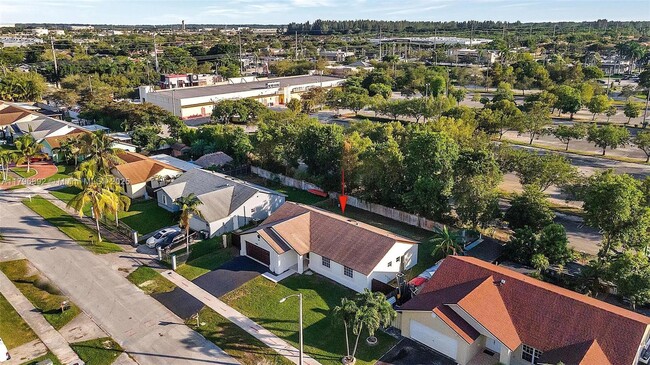 Building Photo - 13800 SW 285th Terrace