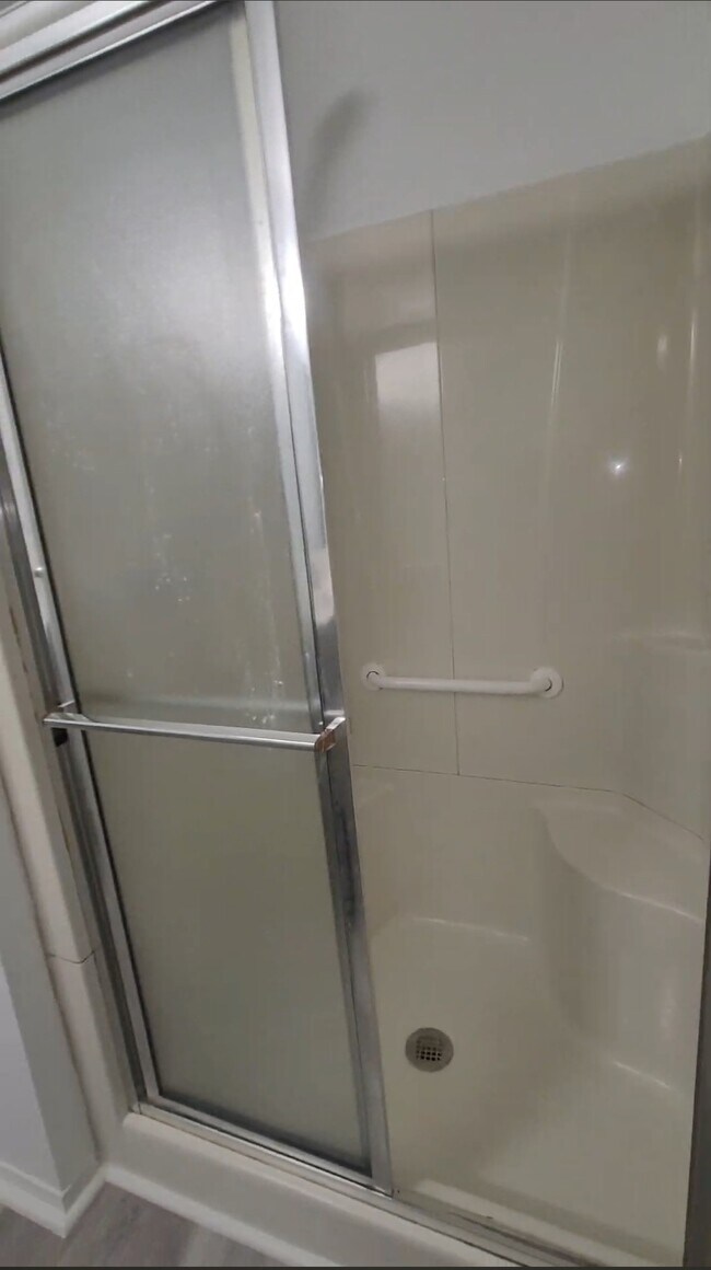 Building Photo - 1303 Morris Ct