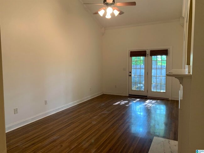 Building Photo - 5651 Colony Ln