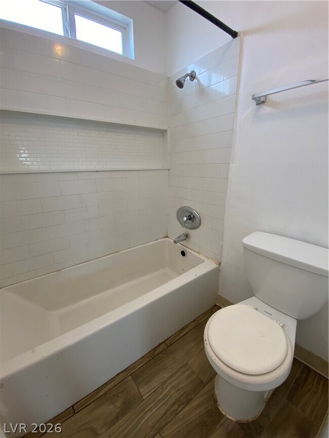 Building Photo - 1300 N 22nd St