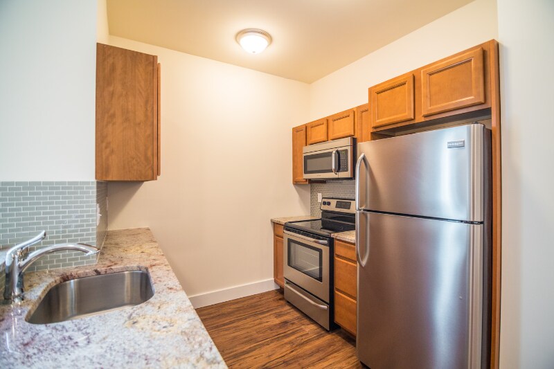 Building Photo - 411 N 34th St