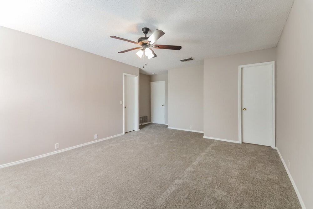 Building Photo - 1112 Beechwood Dr