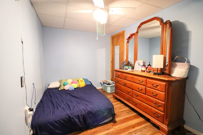 Building Photo - 63 Home Ave