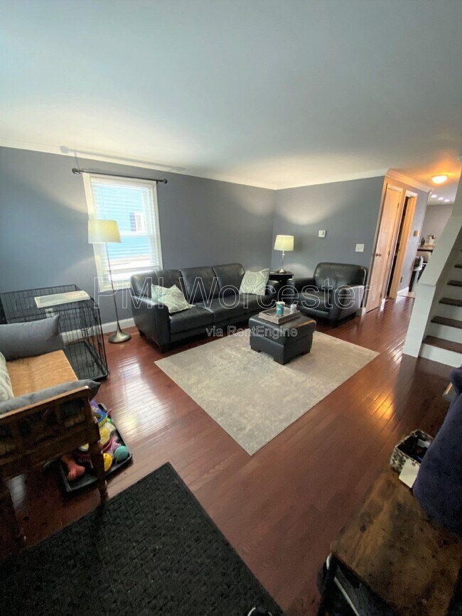 Building Photo - 26 Mountainshire Dr
