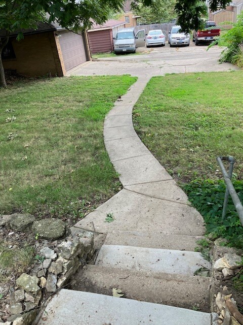 Walk to garage - 1114 20th St