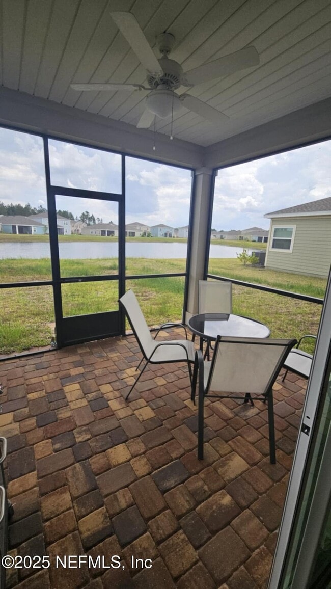 Building Photo - 9852 Lemon Balm Wy
