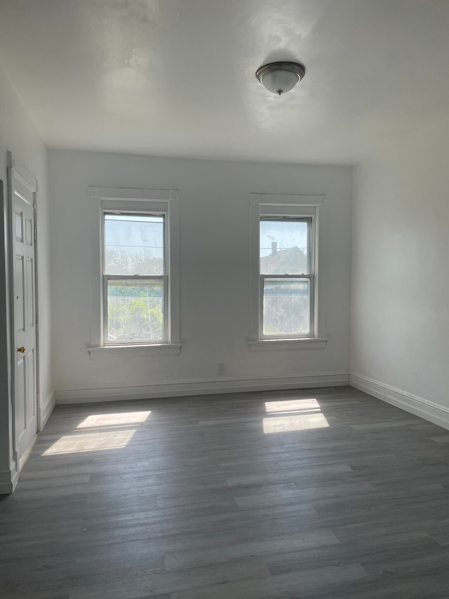 Building Photo - 1440 N 34th St