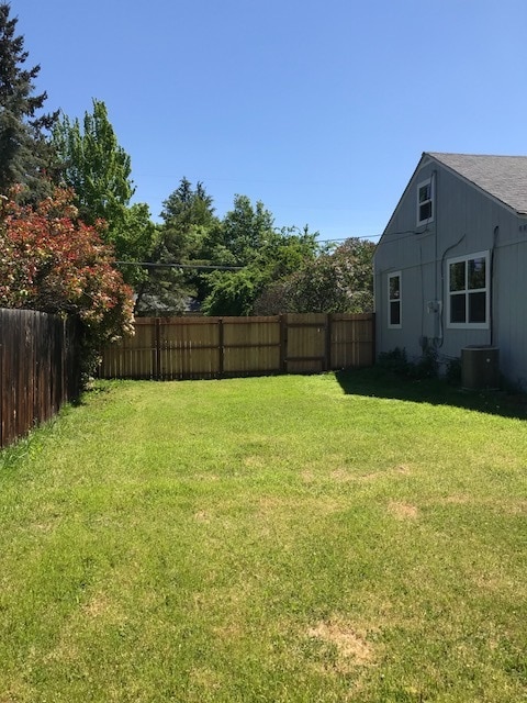 Building Photo - 1346 Dixie Ln