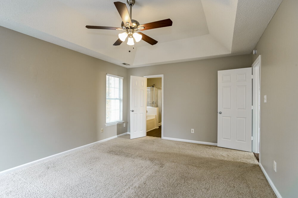 Building Photo - 14133 Southbridge Forest Dr