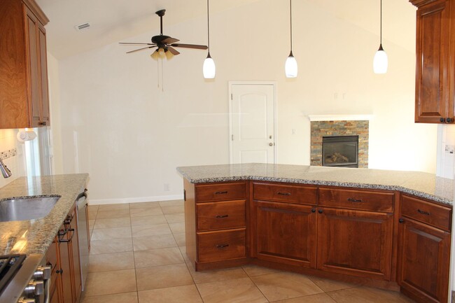 Building Photo - Available Soon! Must See 2 Bedroom Home Lo...
