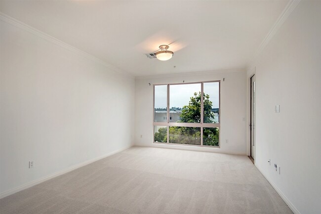 Building Photo - 3857 Pell Pl