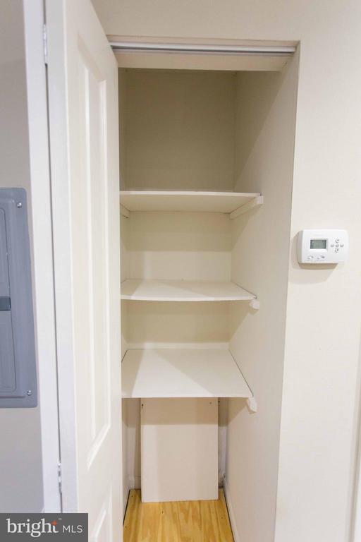 Building Photo - 727 Spruce St